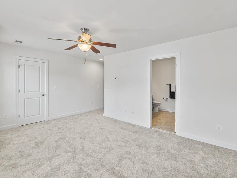 Building Photo - 1254 Haden Pl