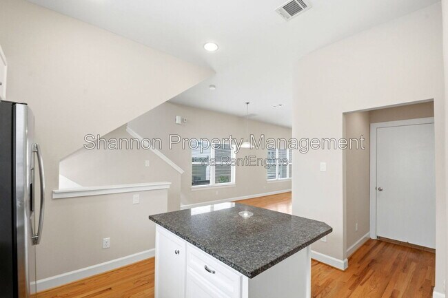 Building Photo - 11518 Main Cypress Dr