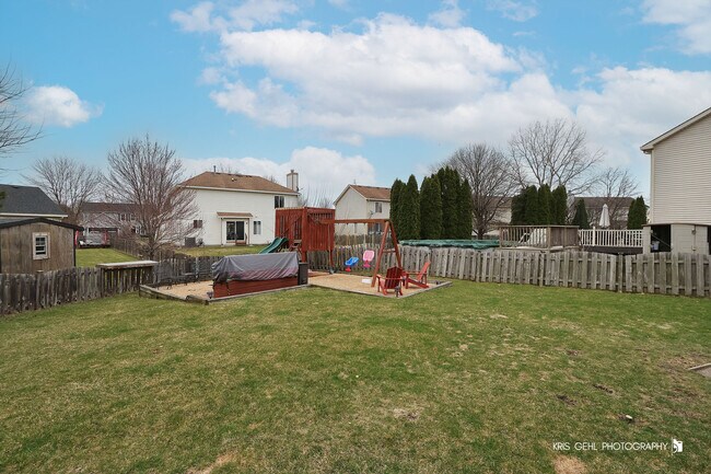 Building Photo - 2764 Olympic Ct