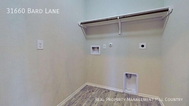 Building Photo - 31660 Bard Ln
