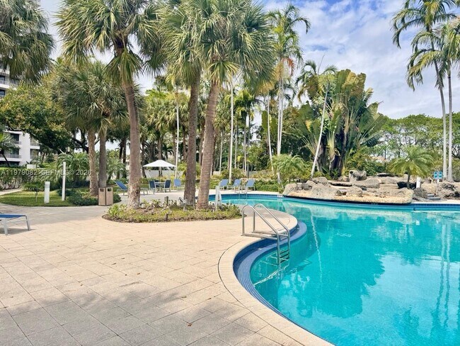 Building Photo - 3300 NE 191st St