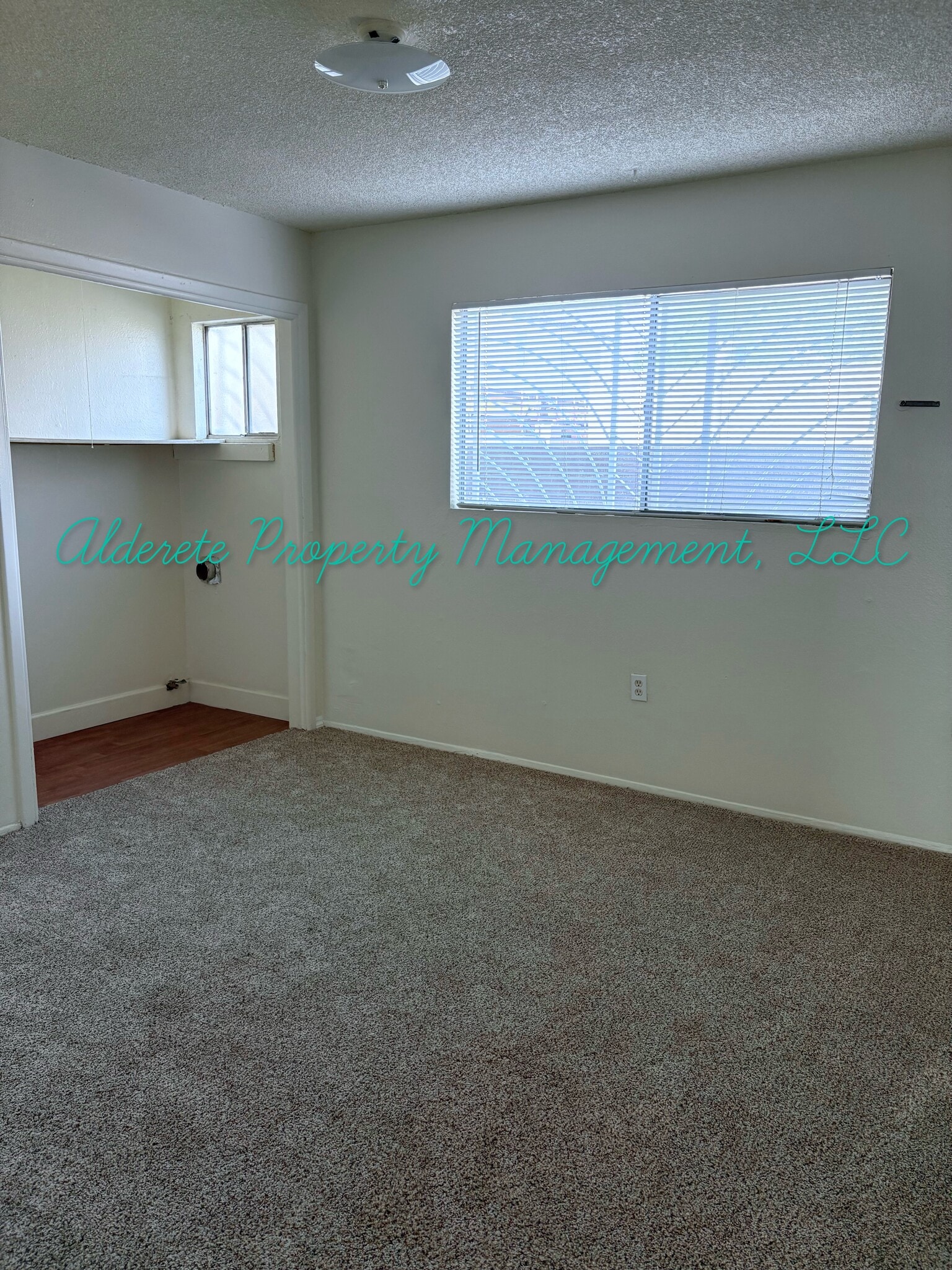 Building Photo - 8309 Trumbull Ave SE