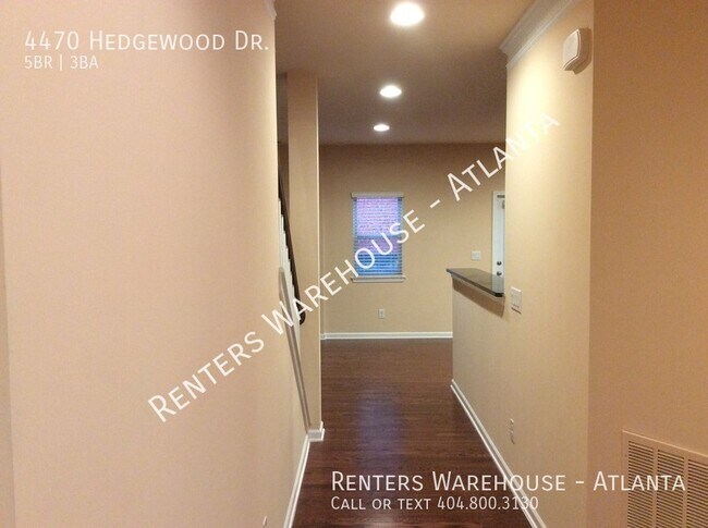 Building Photo - Spacious and Updated Home in Cumming