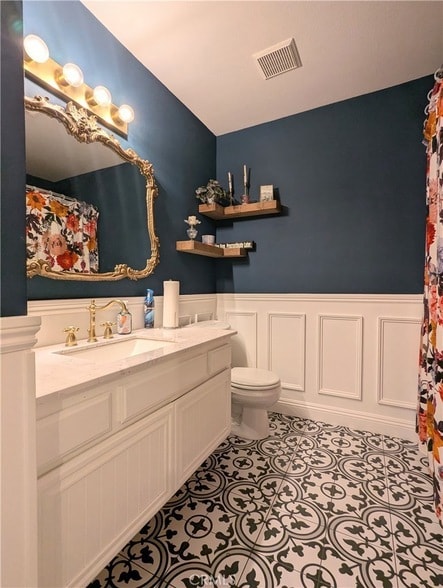 Building Photo - 26857 Claudette St