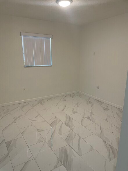 Building Photo - 1993 W 2nd Ave