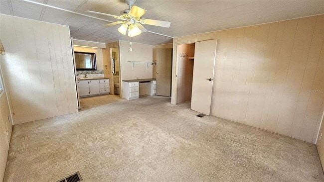 Building Photo - 1240 Seagull Dr