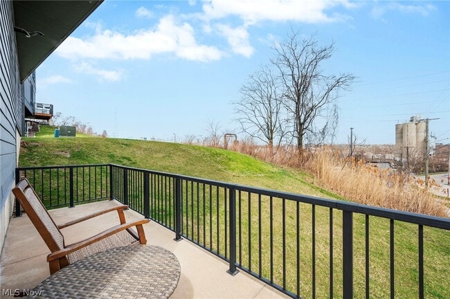 Building Photo - 402 Jefferson Ave