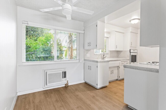 Interior Photo - Huntington Villas