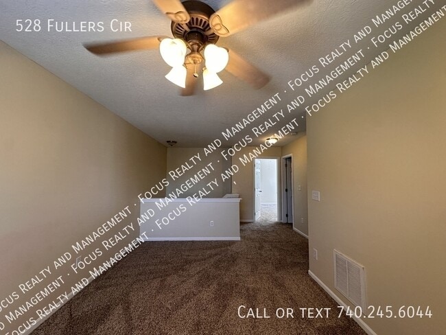Building Photo - 528 Fuller's Cir