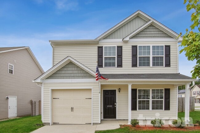 Building Photo - 6800 Lakinsville Ln