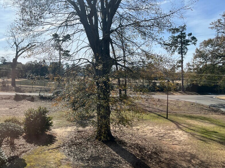 View of Grounds & Augusta Country Club - 501 Milledge Rd