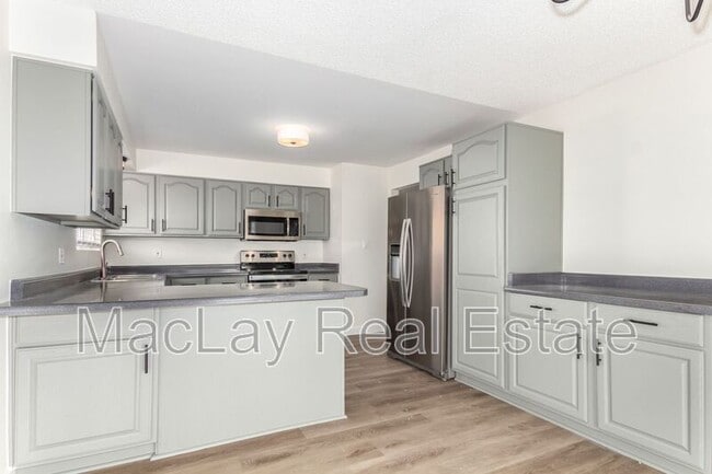 Building Photo - 4902 W Joyce Cir