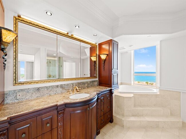 Building Photo - 3055 Harbor Dr