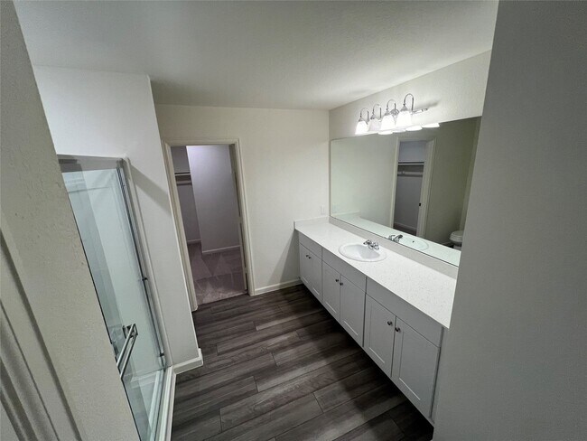 Building Photo - 3022 Spindletree Ln