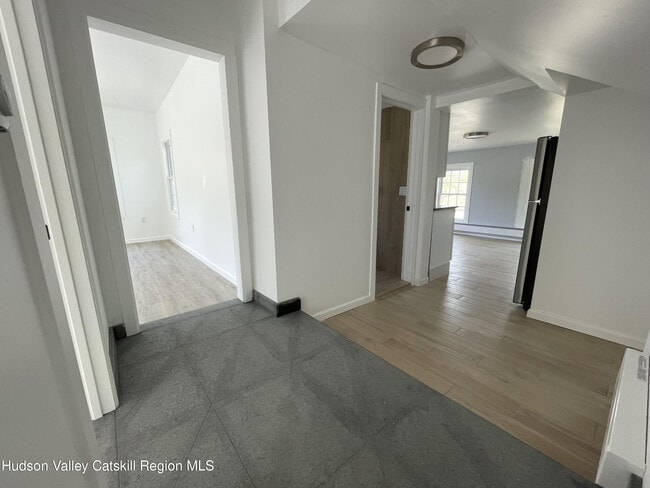 Building Photo - 19 Broadhead St