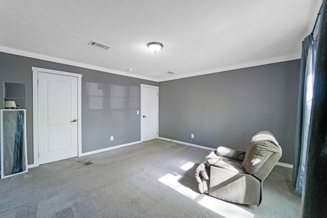 Building Photo - 29703 Midland St