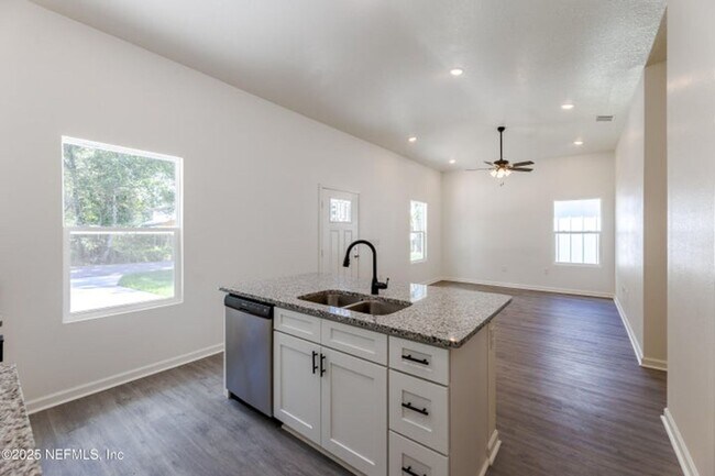 Building Photo - 2025 NEW BUILT 2 BR 2 BA Rental that could be a 3BR