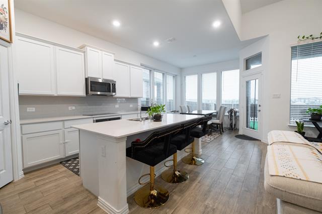 Building Photo - 5216 Timber Pt Dr