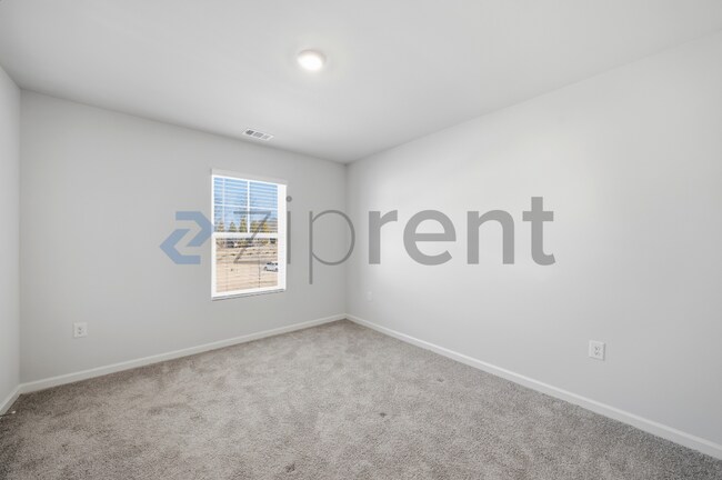 Building Photo - 2363 Blue Monarch Dr