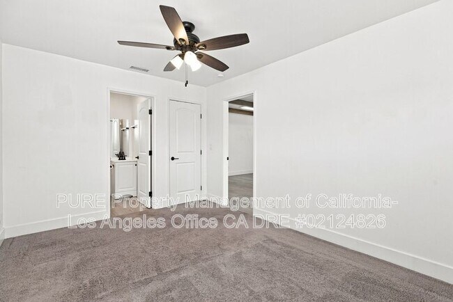 Building Photo - 4544 W 156th St