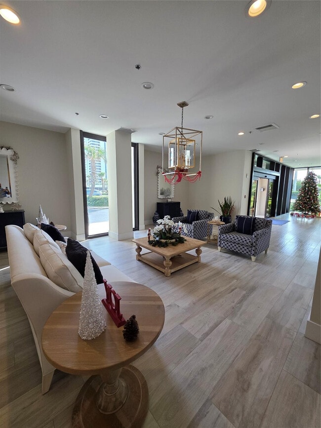 Building Photo - 5550 N Ocean Dr