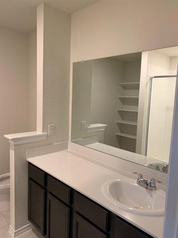 Building Photo - 1008 Emerald Dr