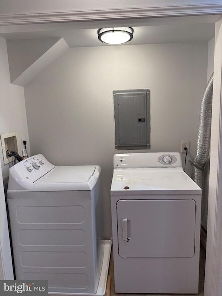 Building Photo - 2427 N 10th St