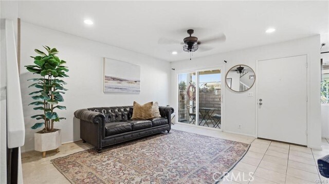 Building Photo - 8155 Woodland Dr