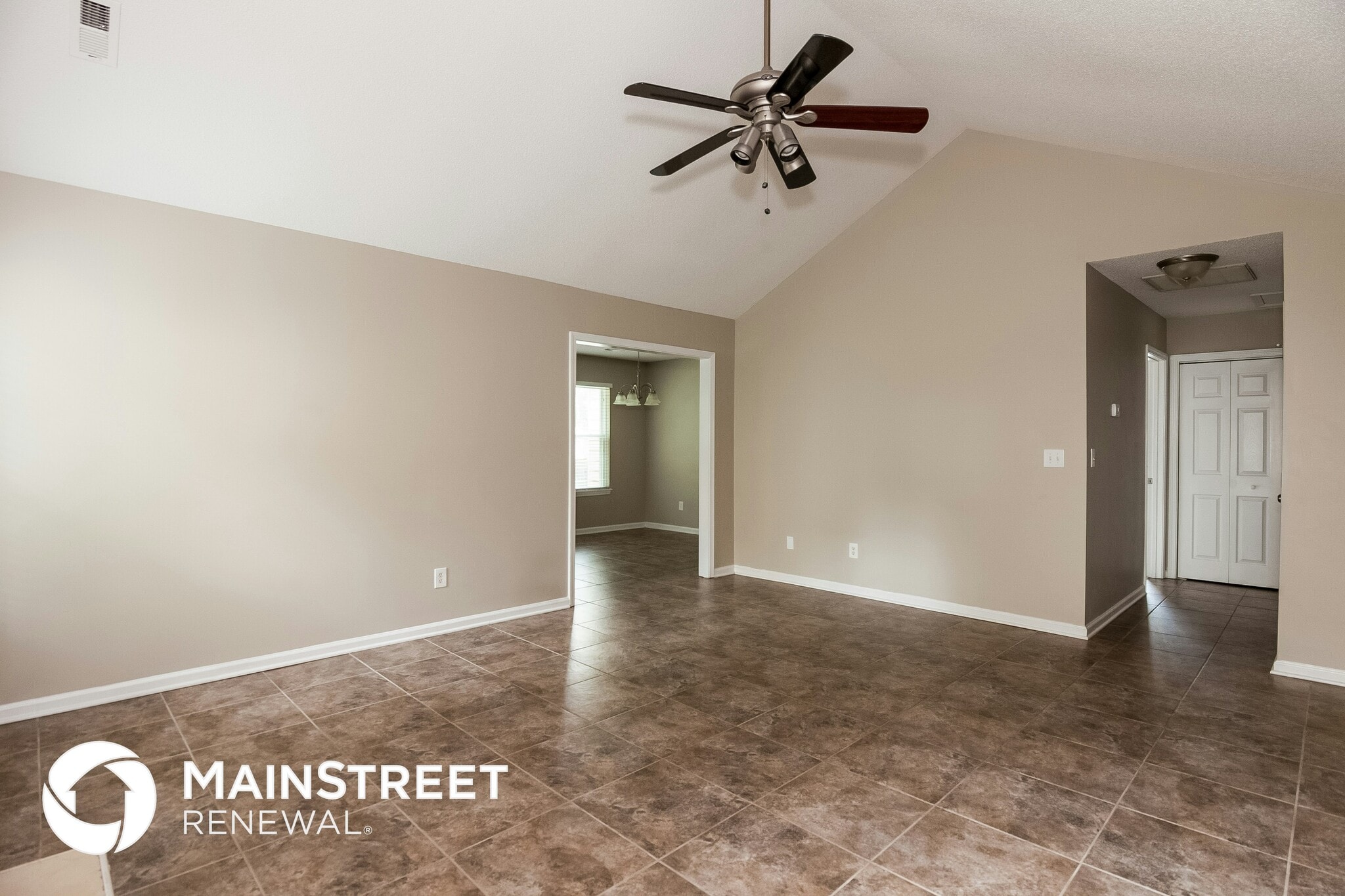 Building Photo - 8625 Flowers Ct