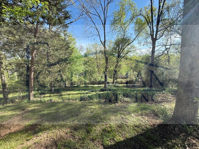 Building Photo - Lakewood 3 bedroom Home