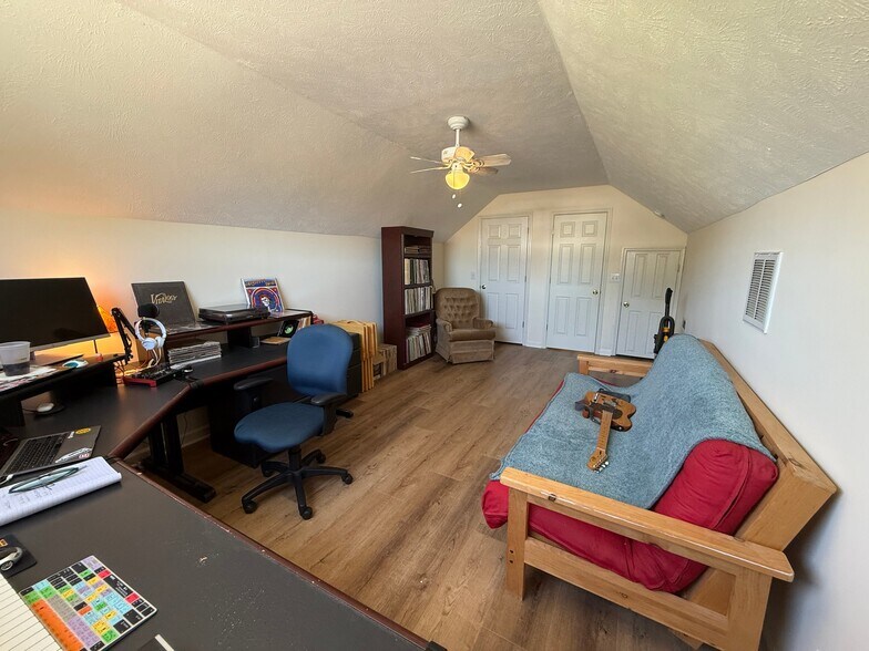 Building Photo - 1313 Brendale Ct