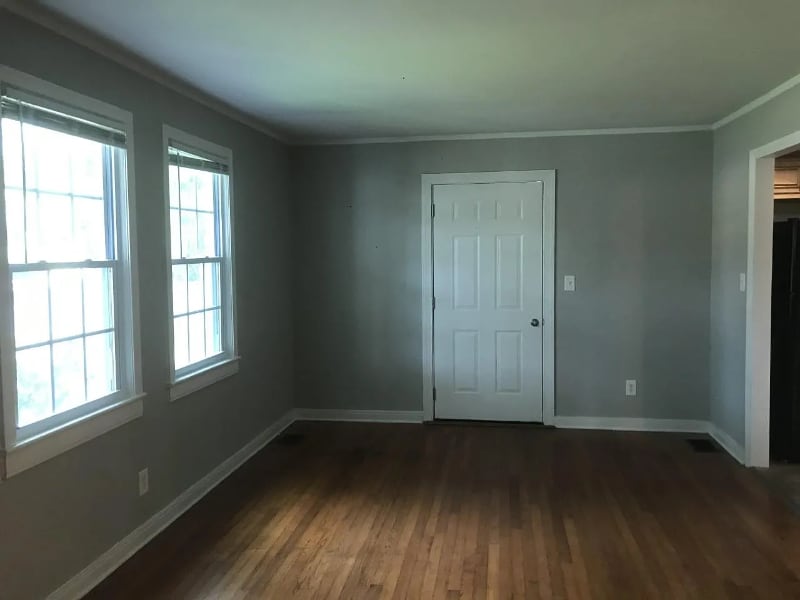 Building Photo - 3816 The Plaza