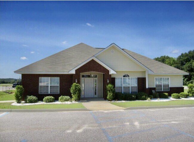 Building Photo - 210 Wakefield Way