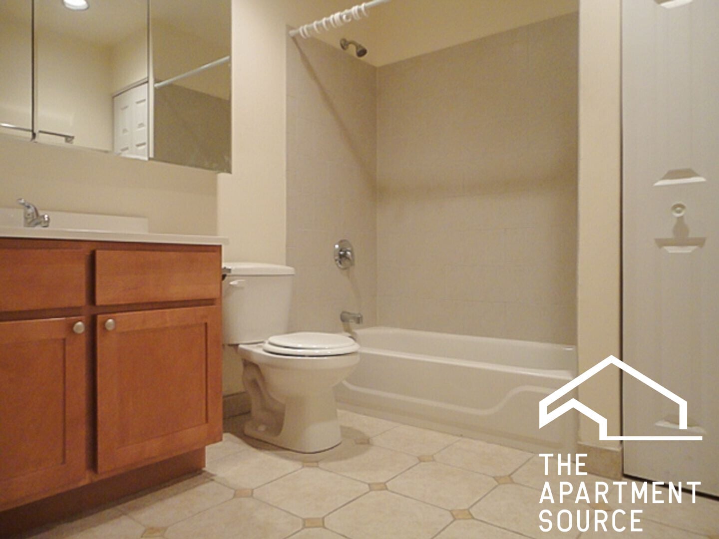 Building Photo - 3820 N Sheffield Ave