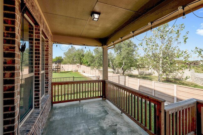 Building Photo - 1136 Almeria Bend