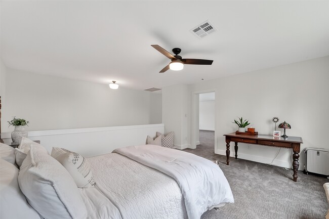 Building Photo - 1808 Tabor St