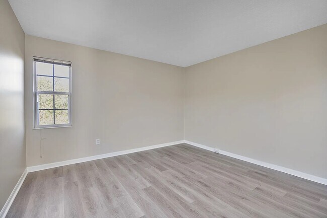 Building Photo - 4427 Towneside Ct