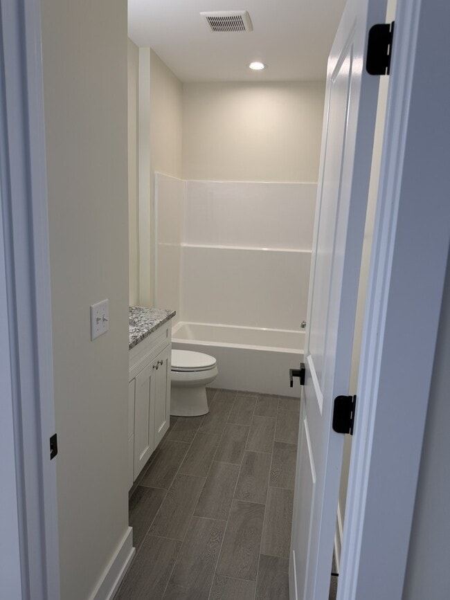 Building Photo - 931 Partridge Cir