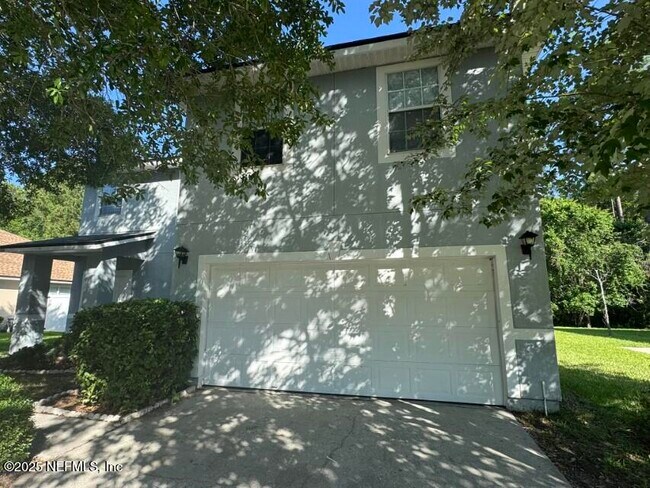 Building Photo - 14014 Summer Breeze Dr