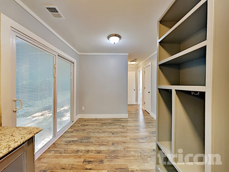 Building Photo - 7428 Autumn Trail