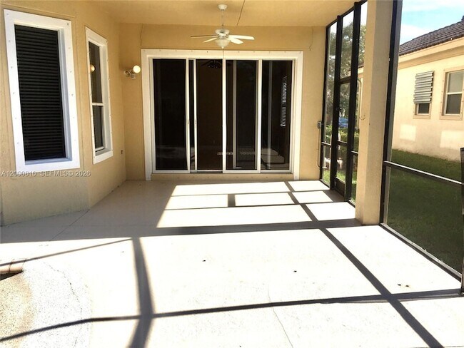 Building Photo - 7477 NW 114th Terrace