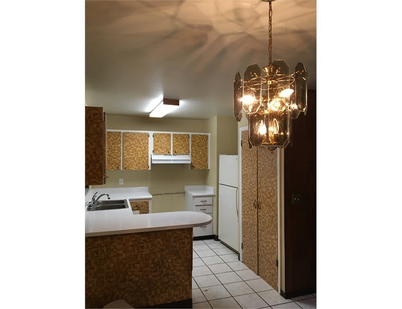 Building Photo - 3725 E 38th Ave