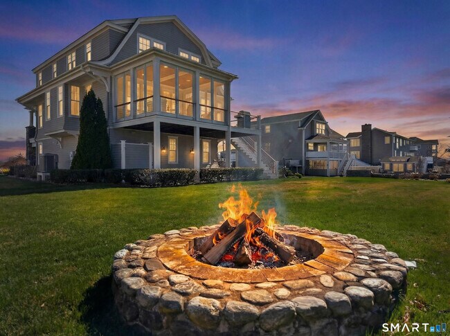 Building Photo - 505 Seaside Ave