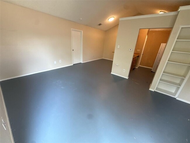 Building Photo - 12308 Dellrey Dr