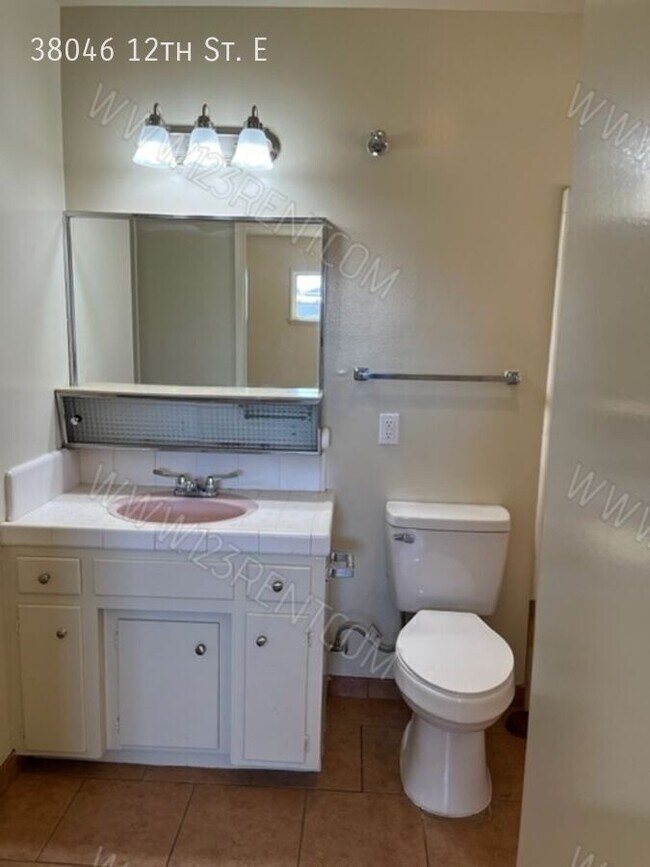 Building Photo - 38046 12th St E