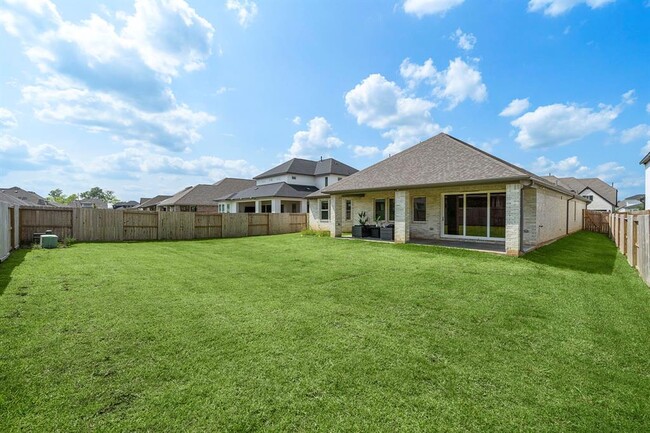 Building Photo - 10022 Serenity Grv Dr