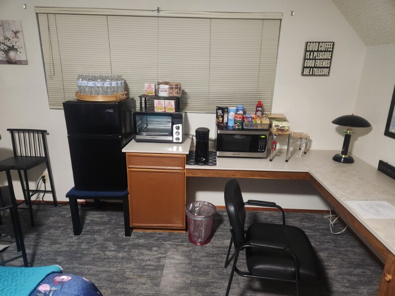 Building Photo - 25324 38th Ave S