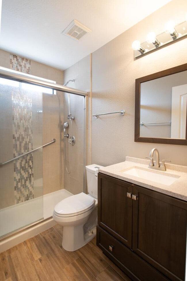 Building Photo - 15006 S 27th Way