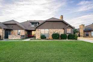 Building Photo - 7224 Fuller Cir