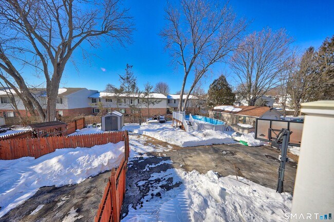 Building Photo - 33 Harland Ave